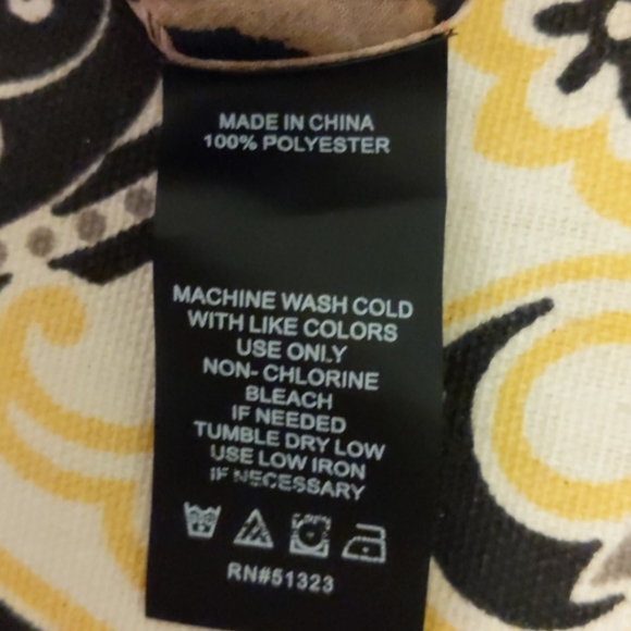 Vince Camuto leopard print sleeveless top - Picture 4 of 5